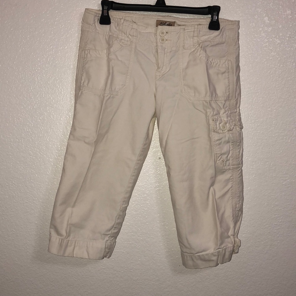 Hollister, cream/white cargo capris